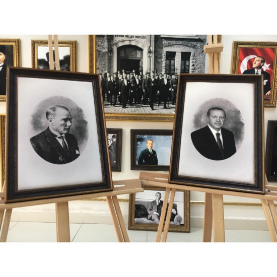 Atatürk Portresi (Siyah Beyaz)